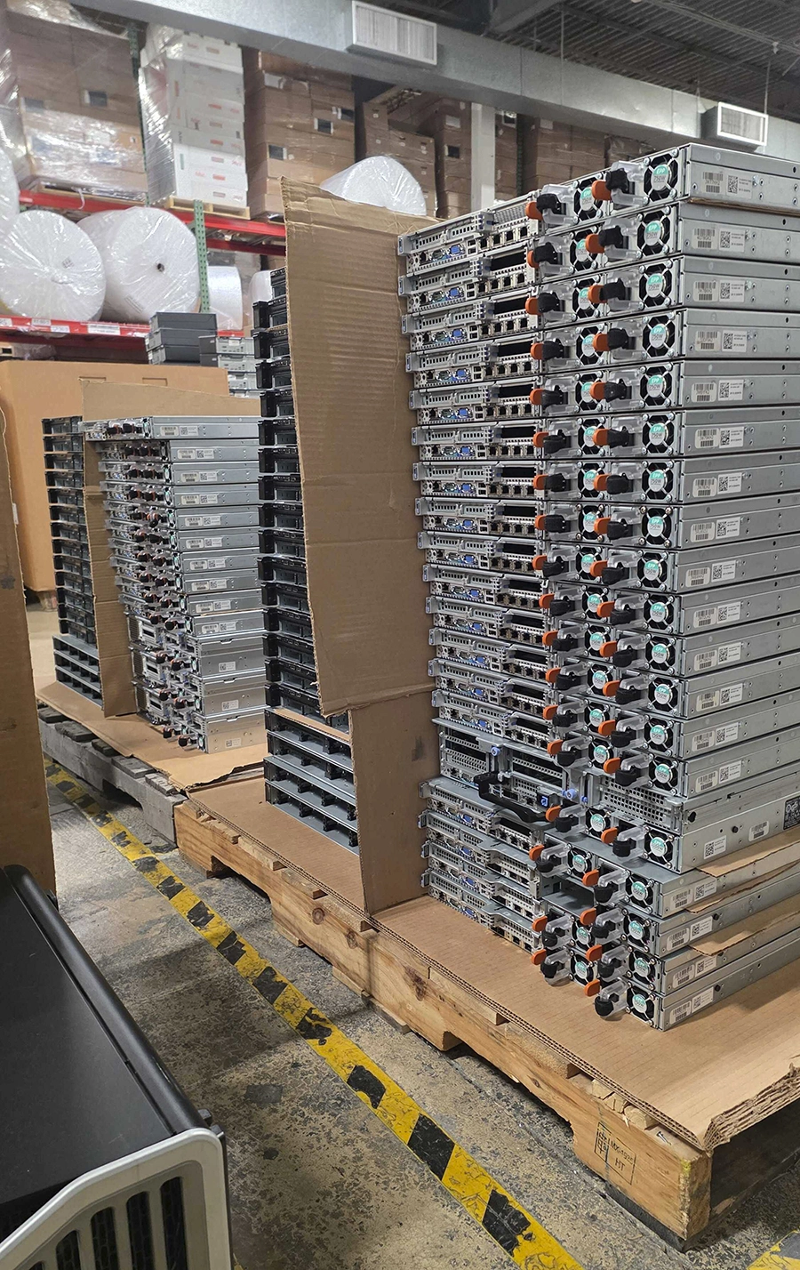 Enterprise servers staged at the ITAMG facility for equipment evaluation and buyback